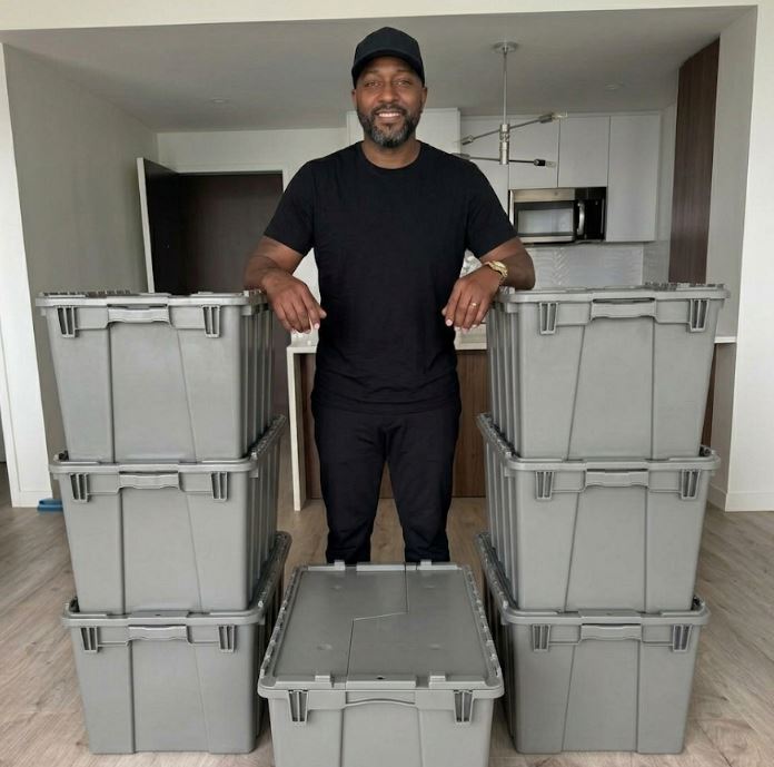 Moving tote rental Miami home delivery